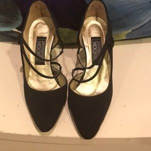 Jennifer Moore-Size 5 1/2